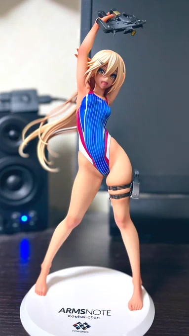 水泳部のコウハイちゃん届いた、とてもよき 