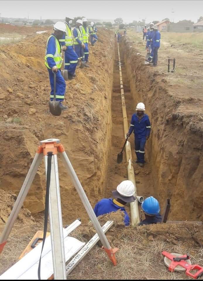 JHConstruction5's tweet photo. JH PLUMBERS +263772542962/+263786701611 https://t.co/9bdZW31uuT