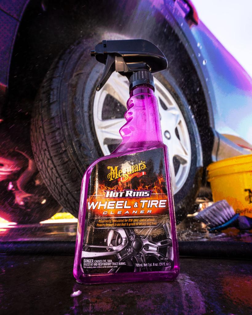 Meguiars's tweet photo. Brake dust & grime are no match for Hot Rims Wheel & Tire Cleaner! 🔥
.
If you want factory OEM wheel and tires clean, Hot Rims is ready and waiting for you! 💪
.
.
.
.
.
.
#meguiars #hotrims #wheelcleaner #tirecleaner #wheelandtirecleaner #detailing https://t.co/ikmrLdB8eA