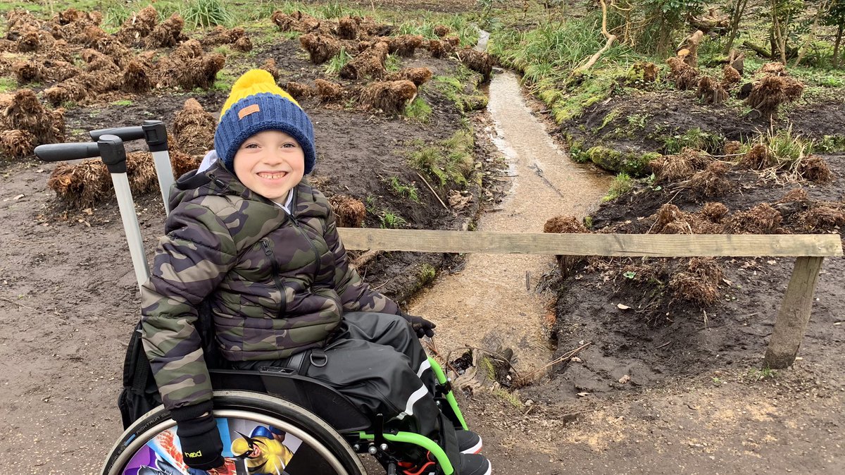 AMDearsley's tweet photo. #RareDiseaseday2021.
#EmersonGrant2014 #SpinalCordInjury is caused by a reoccurring #arachnoidcyst on his spine (level C6/C7 -T1)
#raredisease #arachnoidcyst #SCIAware #research #cure #covid19 #wingsforlife #spinalcordinjuryawareness #spinalcordinjuryresearch @SpinalResearch https://t.co/Z7p0X0Mzhs