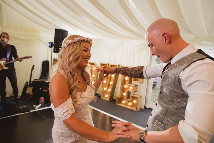 Who's planning their big day for 2022?

Book the band early to avoid disappointment.

rockitbandlondon.co.uk

#hireaband #weddingband #weddings #livemusic #dancefloor #firstdance #theshowmustgoon