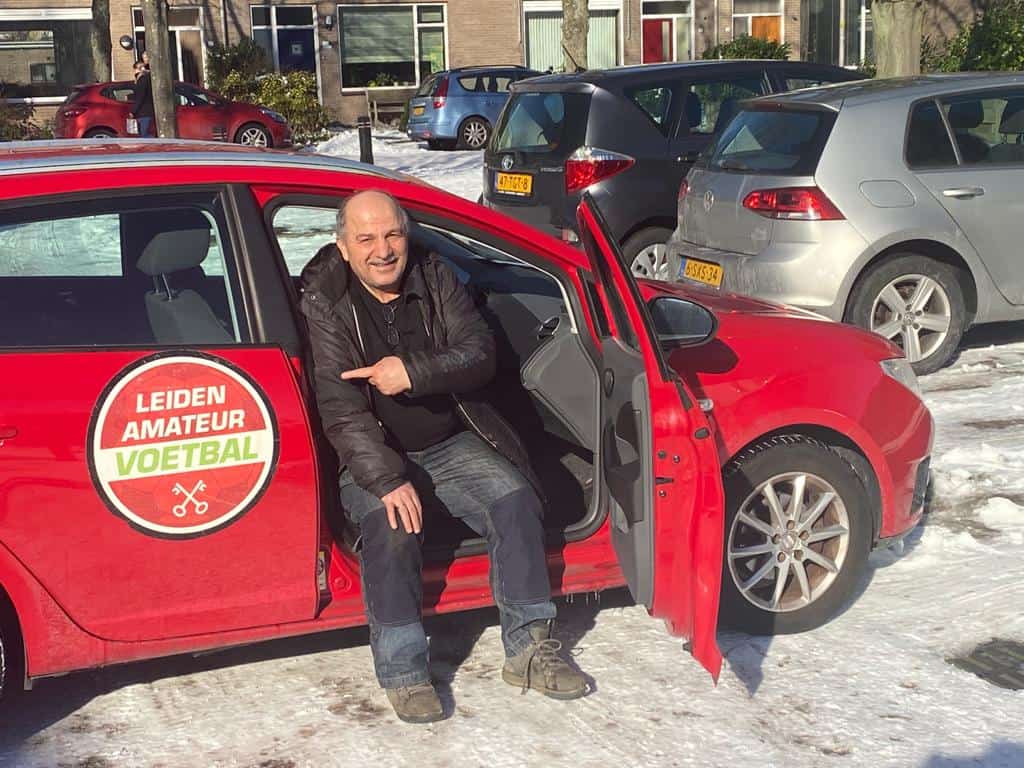 ,,Ik heb een Turkse trainer", riep Ronald Mink van Roodenburg D1 - leidenamateurvoetbal.nl/?p=101032&wpwa… -