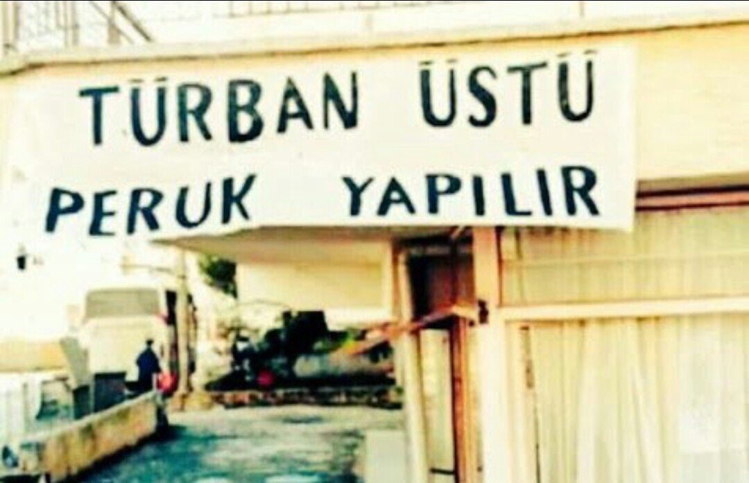 O süreçte baskıdan korkmadan babamla birlikte şehir şehir kasaba kasaba dolaşan Hasan Celal Güzel'in dava aşkını şimdilerde daha iyi kavrıyorum. Başörtü için söyledikleri için 4 ay hapis yatan Hasan amca.

(Başörtü mücadelesini kazandık ama tesettürü kaybettik)
#28Şubat
