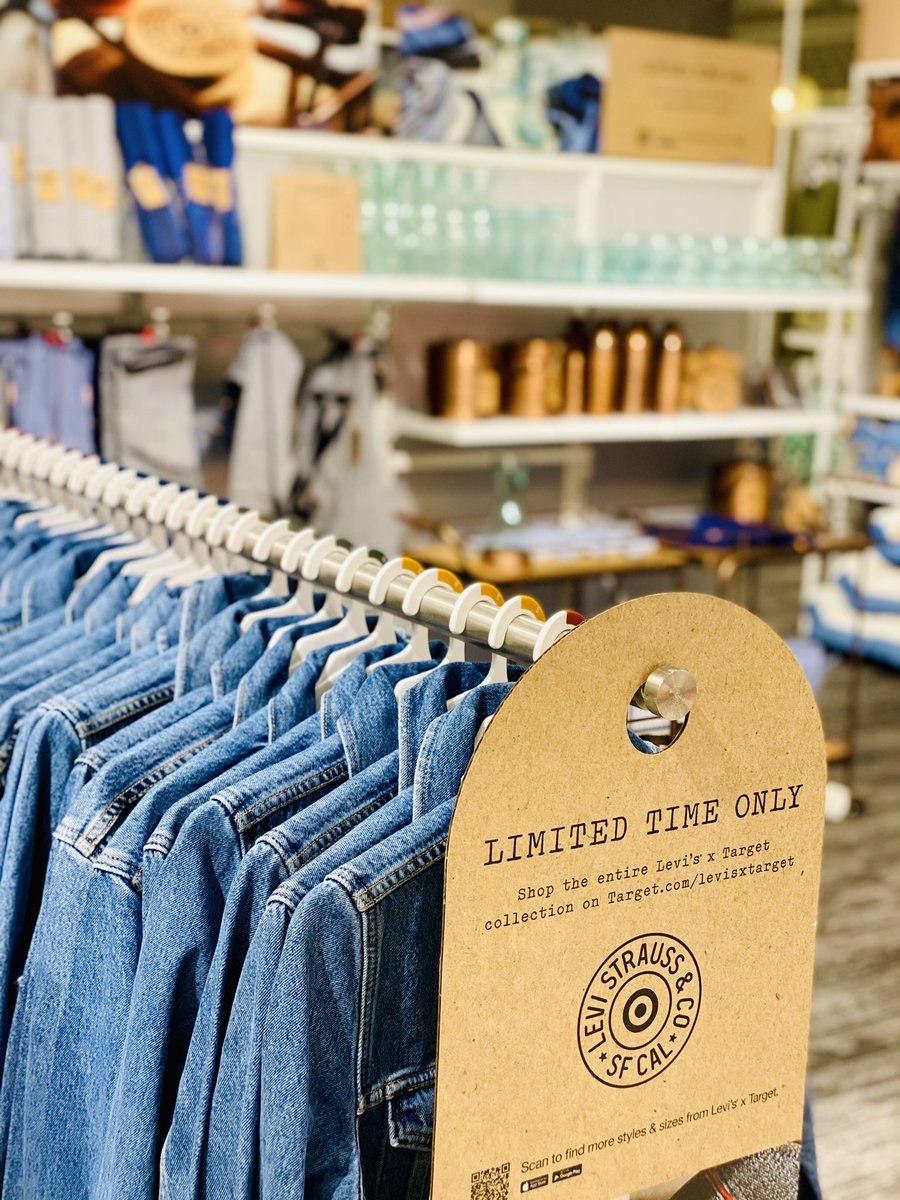 TGT_Celisse's tweet photo. It’s here at T0818! Levi’s x Target Limited Collection - Shop online and pick-up in store! @krobertson0818 @FTorrebiarte @aldenkooken @VisualMiami https://t.co/g4A8TRRLbA