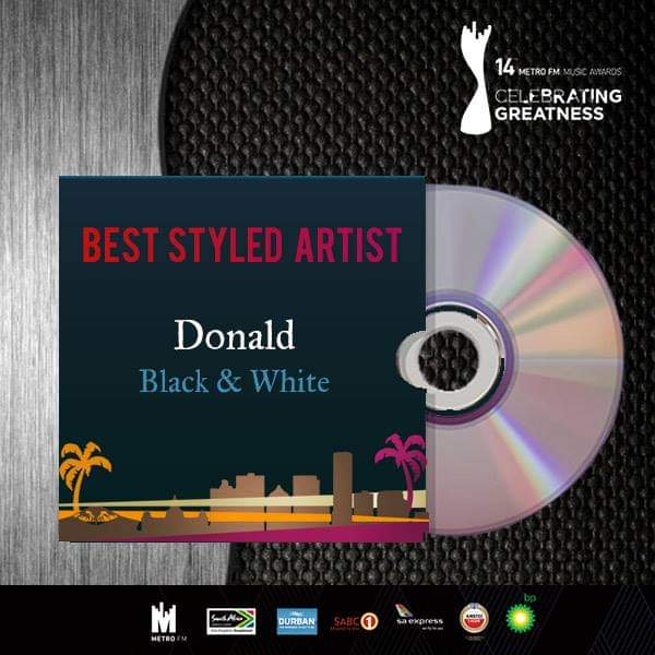 miss_pertua's tweet image. Facebook memory 28/02/2015 @DonaldInDenial 💓💓#MMA14