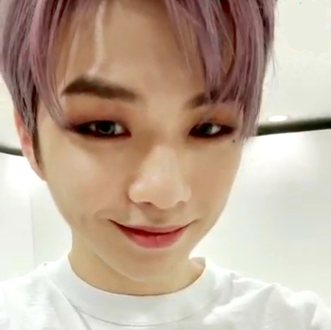 badakdaniel_'s tweet photo. #ThanksToParanoia #강다니엘
다니엘 고마워~♡ 사랑해~♡ https://t.co/ft8bVQiYDE