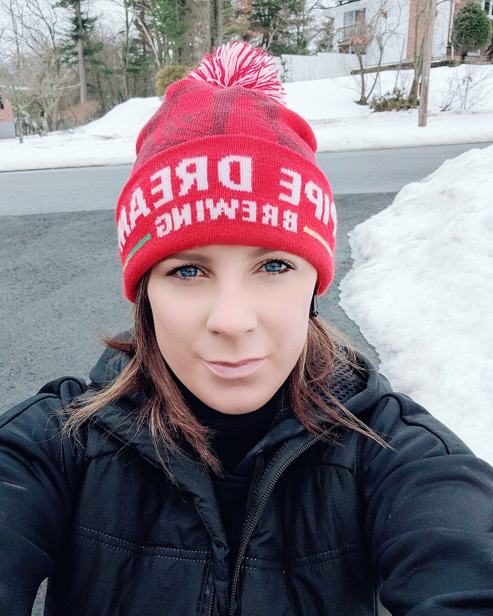keepsippin's tweet photo. Sunday morning run✔ 40 in New England is basically spring https://t.co/jabR4foFI8