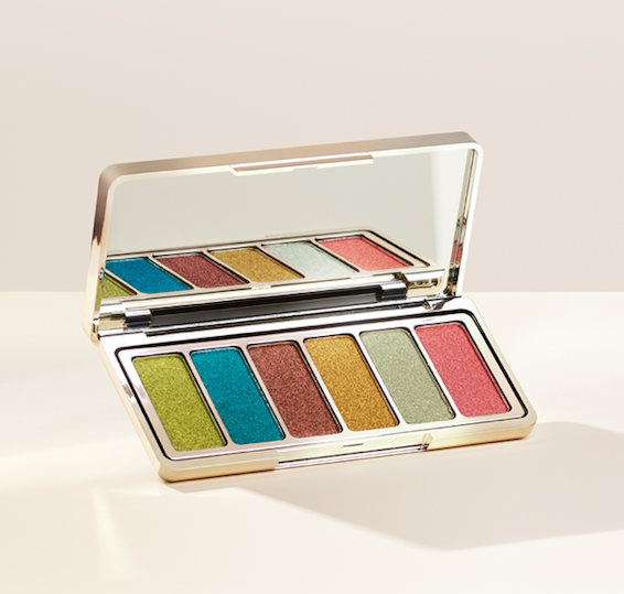 I'm giving away this beautiful Rare Beauty by Selena Gomez Eye Palette on Twitter. It's shade "Confident Energy" with rich vibrant shadows. To enter, follow <a href="/davelackie/">dave lackie</a> &amp; <a href="/NinaWestbury/">Nina Westbury</a> &amp; RT (ends 06/04) #win (at sephora)