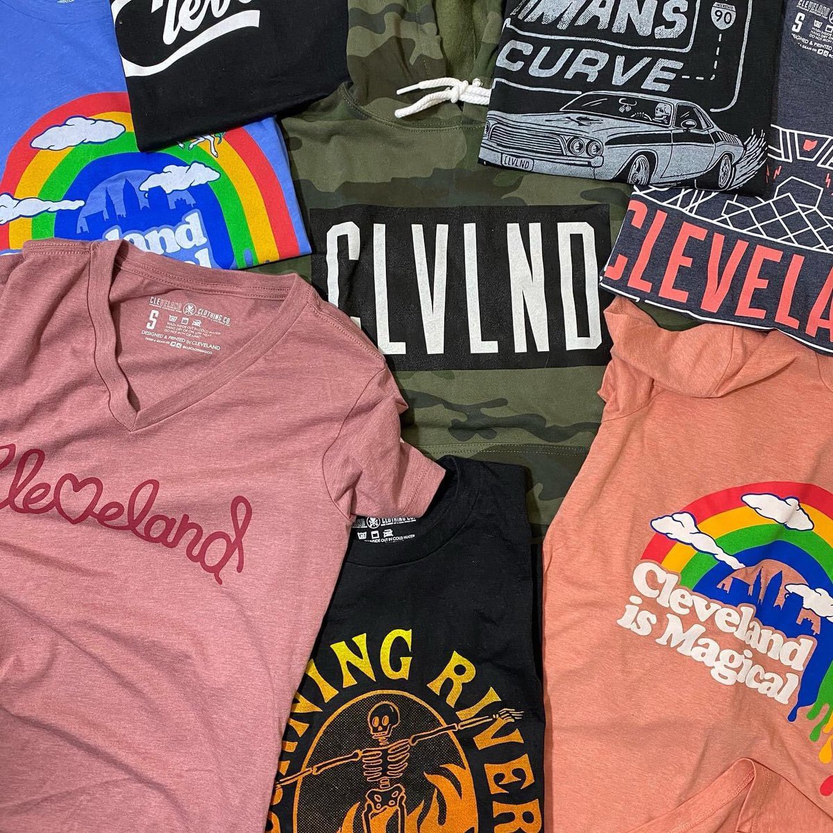 GIVEAWAY TIME! RETWEET for a chance to win a $50 <a href="/CLECLOTHINGCO/">CLEveland Clothing Co.</a> gift card to use at cleclothingco.com 

Contest ends at 11:59pm 2/28/21. Winner will be selected at random. Must be following <a href="/CLECLOTHINGCO/">CLEveland Clothing Co.</a> to be eligible. Good luck! 😃