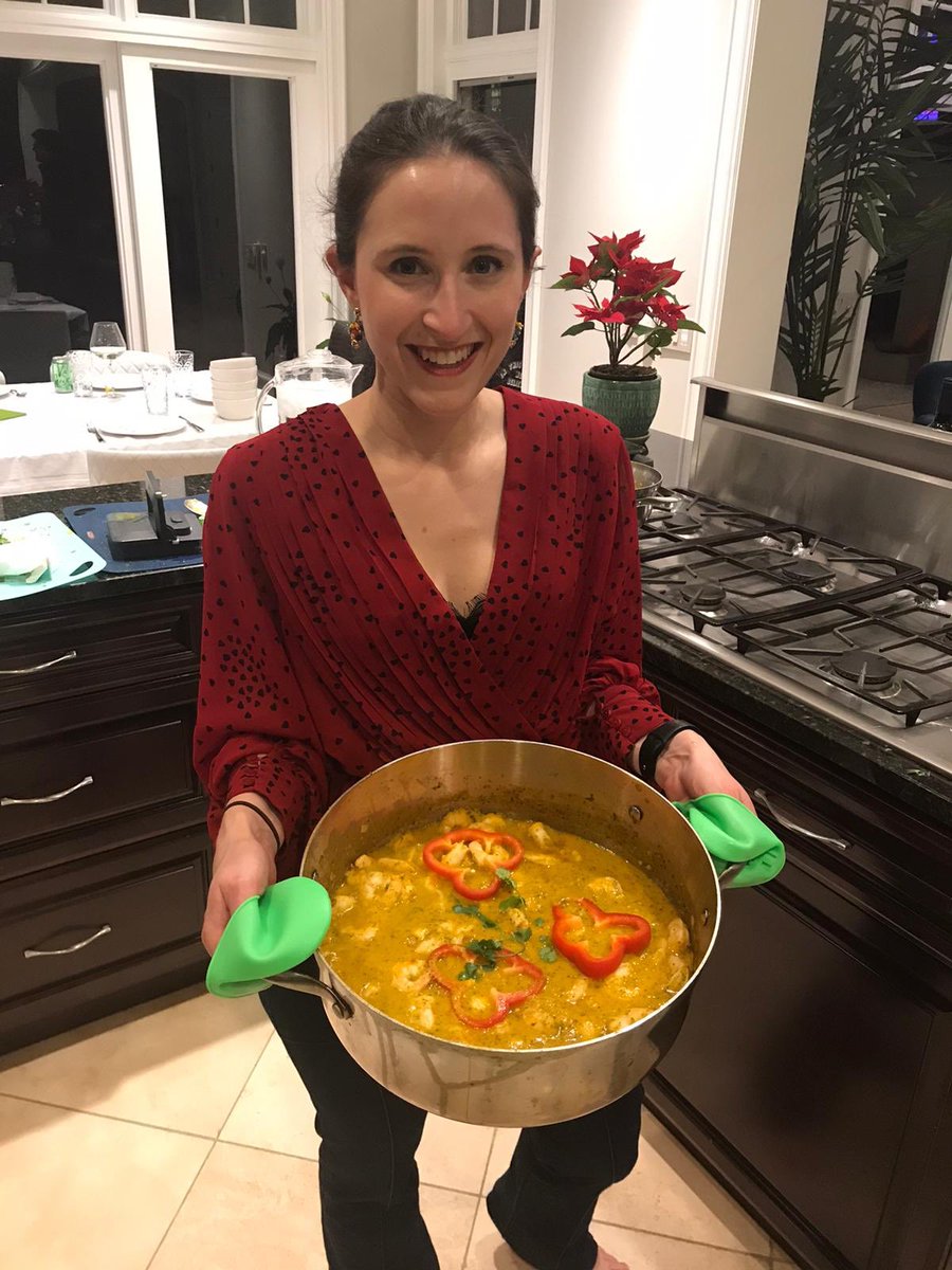 Cooking 🥘 for 4 attendings (+2 co-residents including chef @Gabriefpaleixo )... how many MedHub evaluations and mini-CEX can I send? @Mibiehl @anaribneo ? #moqueca #residentchef @CCF_IMCHIEFS