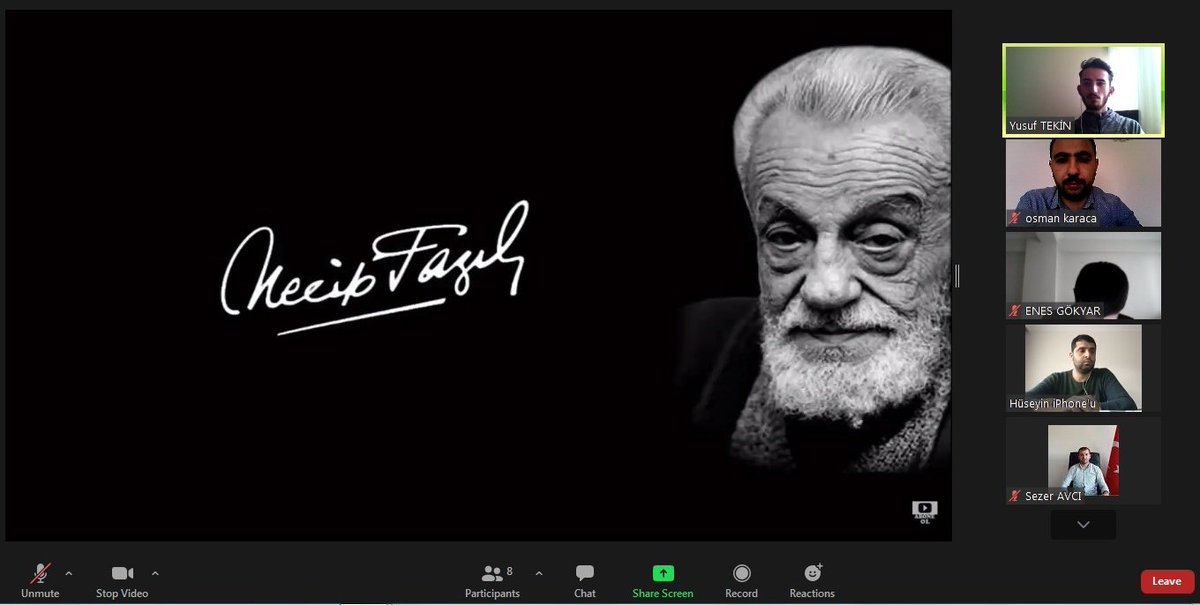 4.haftasını tamamladığımız "Çileli Geceler" Programımızda Üstad Necip Fazıl KISAKÜREK'in Çile şiirini okuduk ve tahlil ettik. 📜
Haftaya Çileli Gecelerde "Canım İstanbul" şiirini okuyacağız. Bekleriz