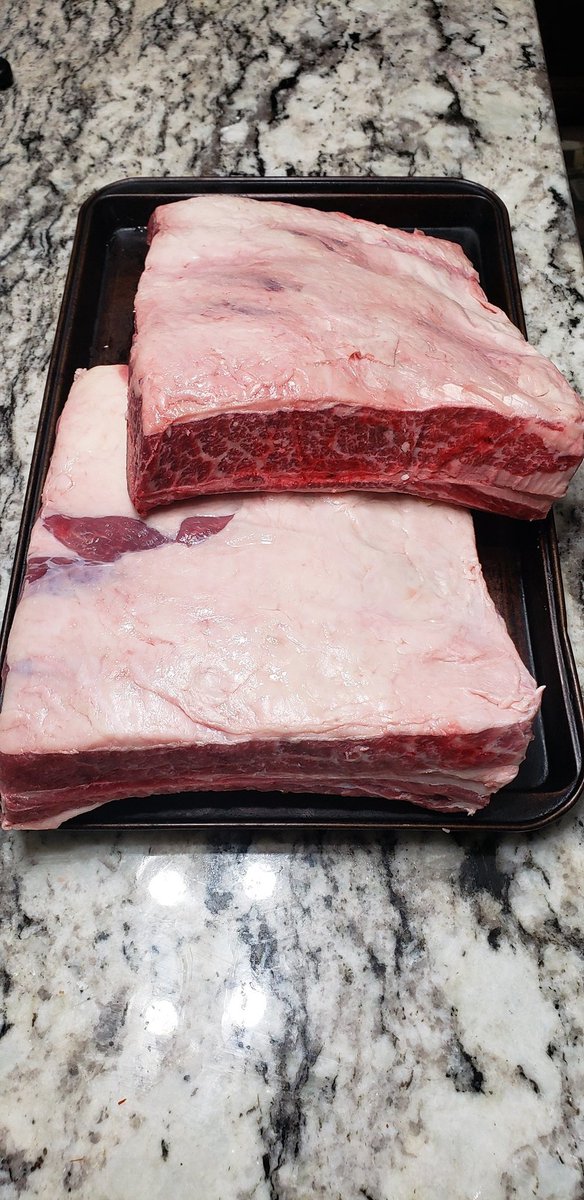 mrhgw23's tweet photo. My dad would have been celebrating his 81st B-day today(leap year). So to celebrate it's time to light the smoker and see what these Dino ribs all about. #RIPChick #BBQPITMASTER https://t.co/6CRW6DUley