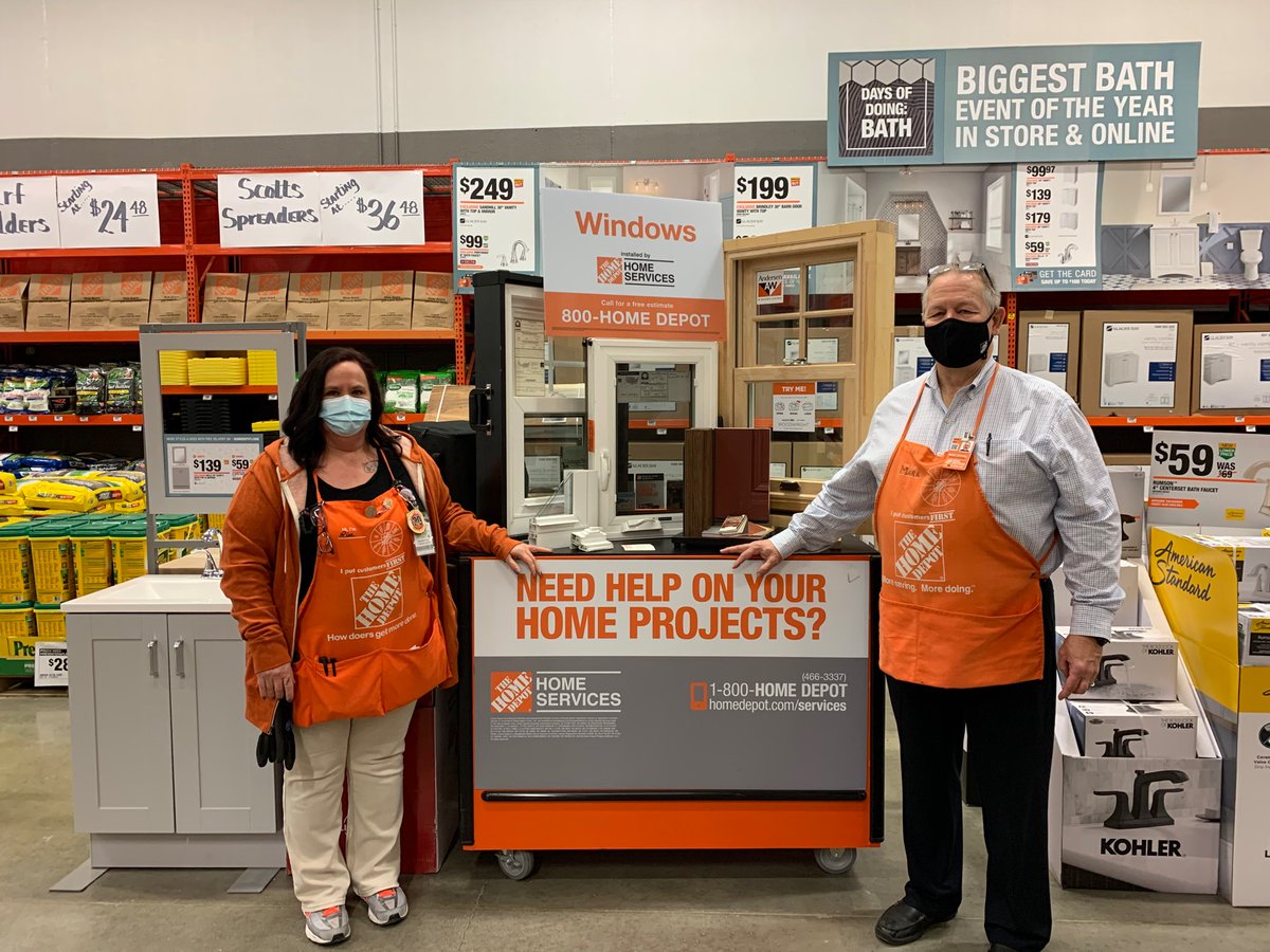 Lisa and I at the Mansfield store today