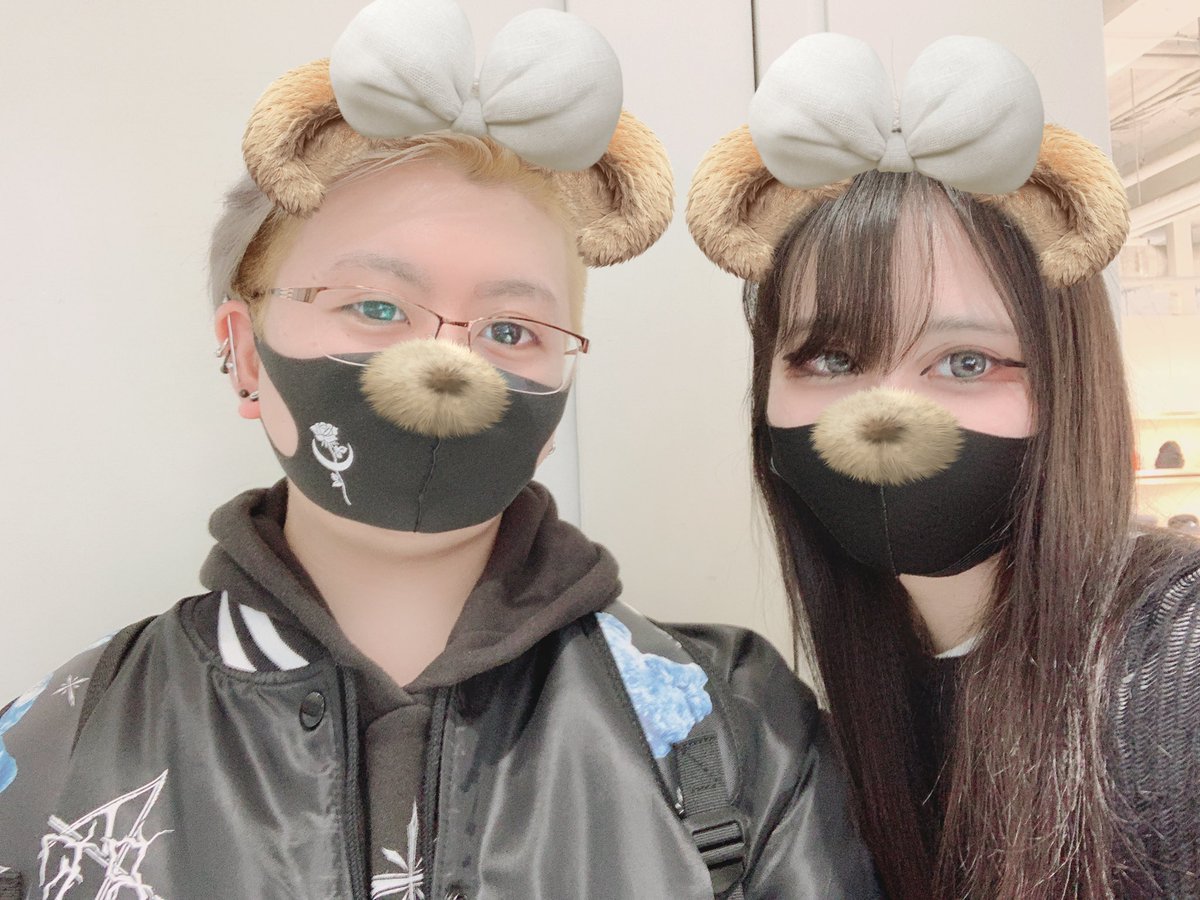 _memeguro's tweet photo. @kagerou3death こたさん素敵なイラストと差し入れありがとうございました( ᵒ̴̶̷᷄꒳ᵒ̴̶̷᷅ )

楽しい時間をありがとうございました😘またあいましょう🥀 https://t.co/SqxsQTgUvk