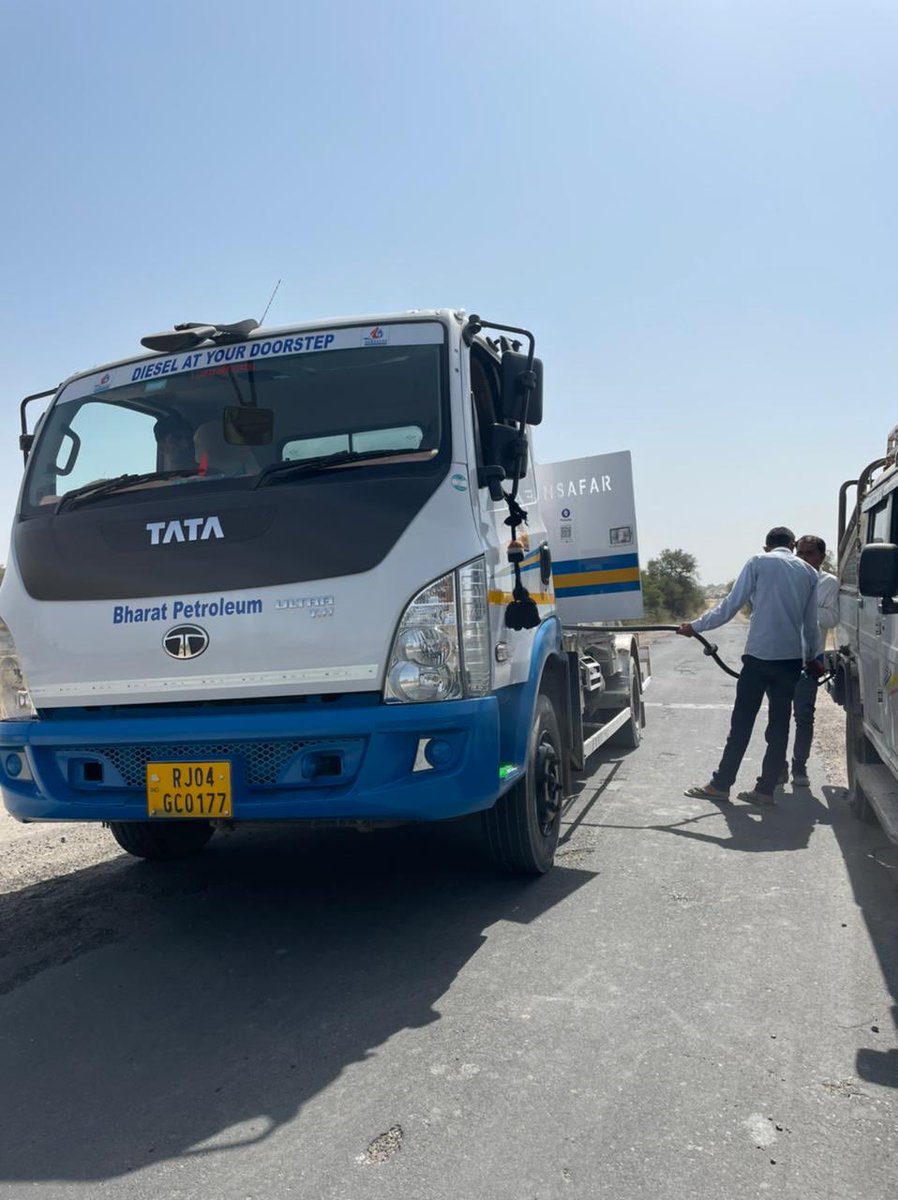 drbhatiadvocate's tweet photo. ⁦@PesoNagpur⁩ ⁦@BPCLimited⁩ ⁦@cmdbpcl⁩ ⁦@dpradhanbjp⁩ ⁦@OfficeDp⁩ ⁦@PetroleumMin⁩ ⁦@PMOIndia⁩ ⁦@PiyushGoyal⁩ ⁦@SumitaDawra⁩ इस प्रकार के अनैतिक कार्य कब तक?और क्यों?अजमेर दुखन्तिका के बाद भी?⁦@RajPoliceHelp ⁦@RajCMO⁩ https://t.co/XWZe4Kub0T