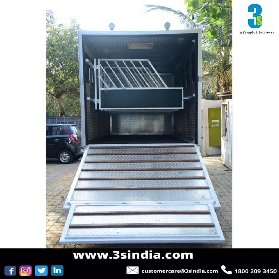 3sindia's tweet photo. 3s India believes in providing health preventive measures to all. Why limit to humans only when we can serve all of humanity 
Introducing our brand new project – “Animal Ambulance” completed for one of our esteemed clients in Pune.
For more information call us - +91-9823074747 https://t.co/tvcdejKA4p