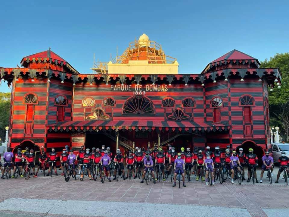 MarleseSifre's tweet photo. 📌Hoy Next Level Cycling escogió a Ponce como partida para su ruta de entrenamiento. Estamos agradecidos por creer en nuestro nuevo equipo y darnos la oportunidad de desarrollar el Turismo Deportivo 🚲 @TorruPR GRACIAS! https://t.co/DQOaqQZfrL