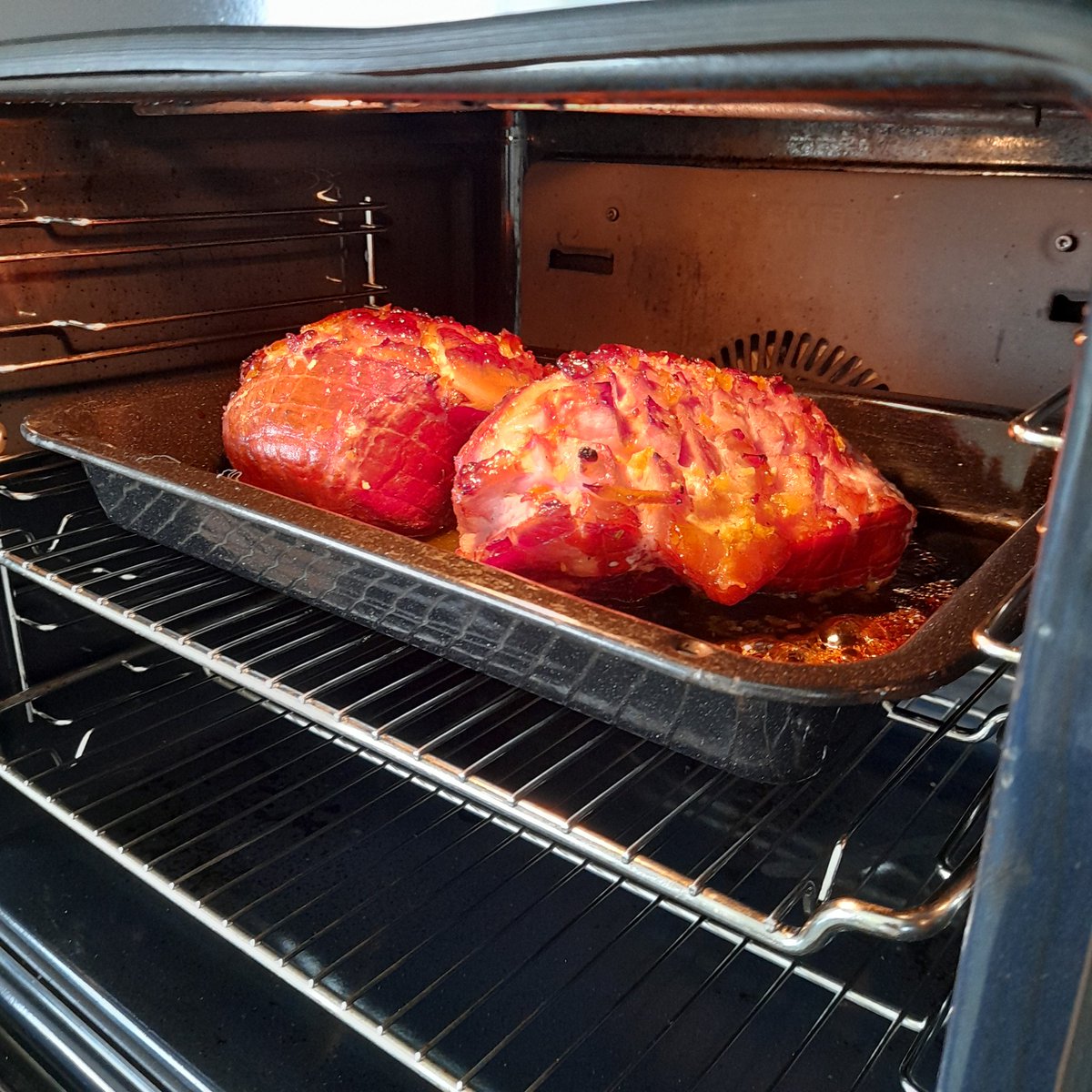 MakunguBaloyi4's tweet image. Private Birthday Lunch Served😍
#PrivateChef

#Prostitution #Euphonic #Boity