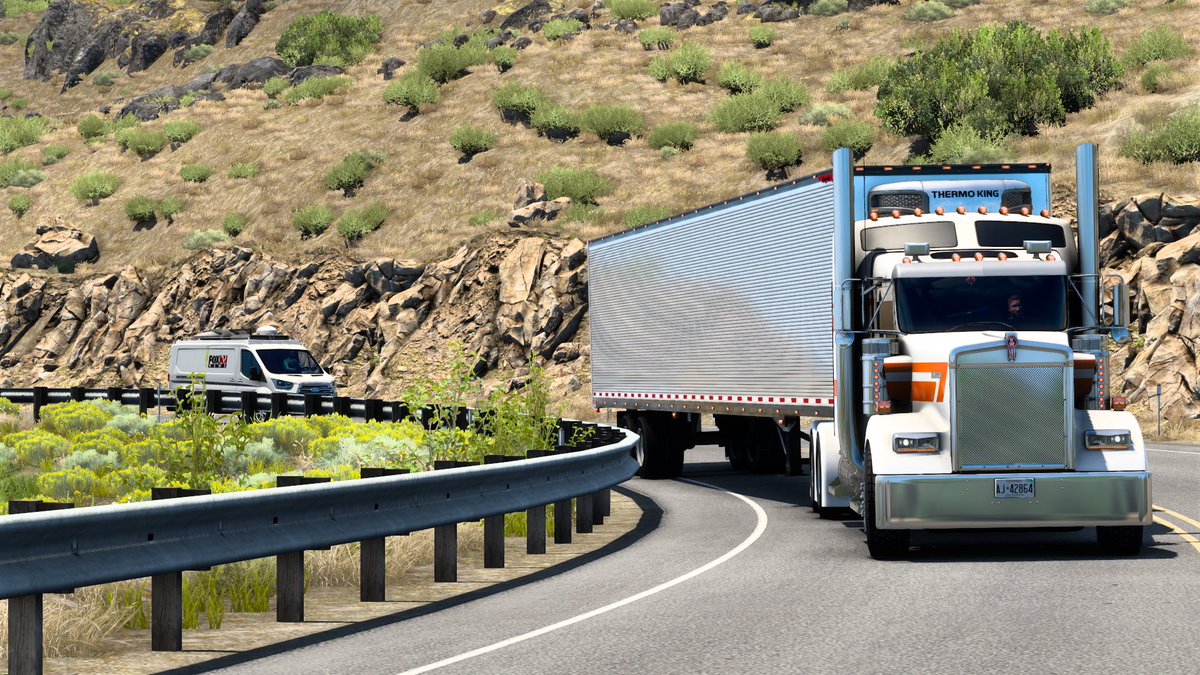 SimMatthewCA's tweet image. The open road is calling, will you answer?

@SCSsoftware @KenworthTruckCo