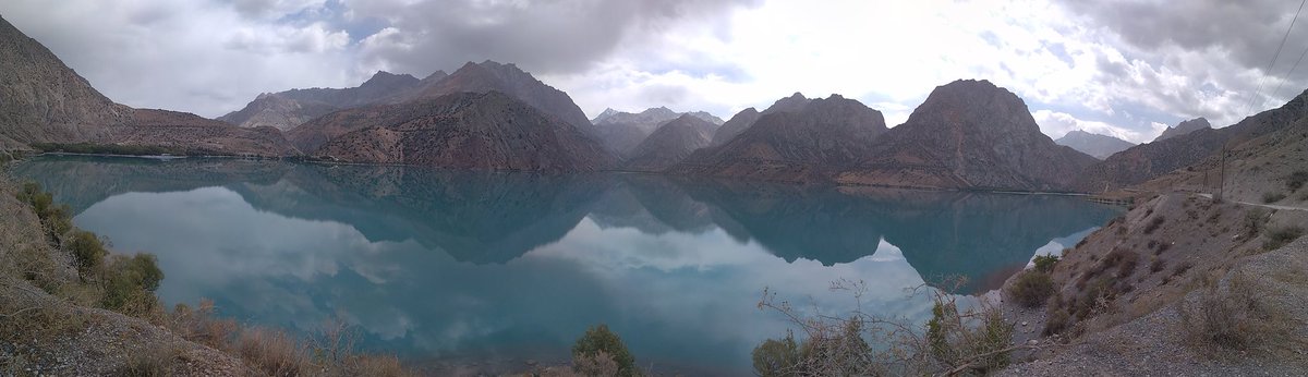 mkarim_p's tweet photo. Iskandarkul, #iskandarkul #lake #mountains #Tajikistan

#ОзмуниАксҳоTJ #Tajikistan @ASKhujand @USEmbDushanbe #USAваТоҷикистон https://t.co/ctyfObEtbf