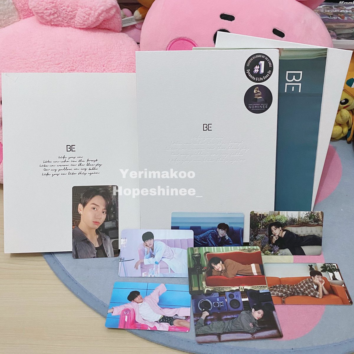 Yerimakoo's tweet photo. GIVEAWAY BE Essential Edition fullset with Jungkook photocard.

Cukup RT dan Like aja
Follow me &amp; @hopeshinee_ 

End asap.
Goodluck💜 https://t.co/UO2MGMbnTR