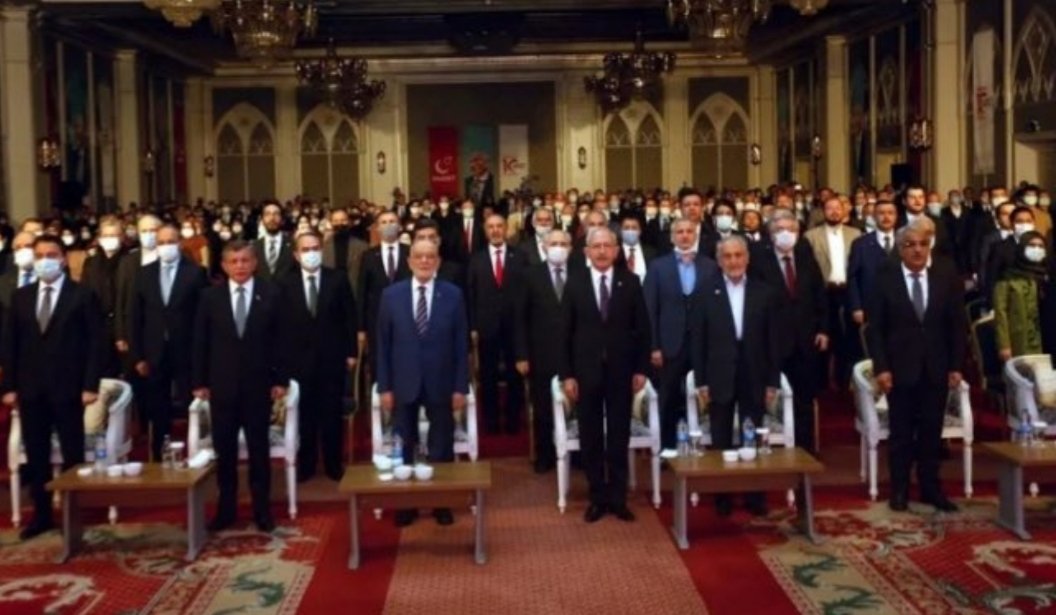 "Zindan iki hece mehmedim lafta"
Erbakan katilleri hepsi bir safta