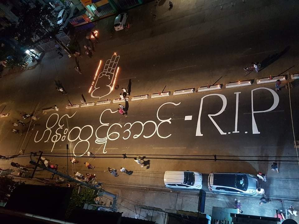 Nao04809980's tweet image. SPRING REVOLUTION
#HowManyDeadBodyNeededForUNToTakeAction
#WhatsHappeningInMyanmar
#Feb28Coup