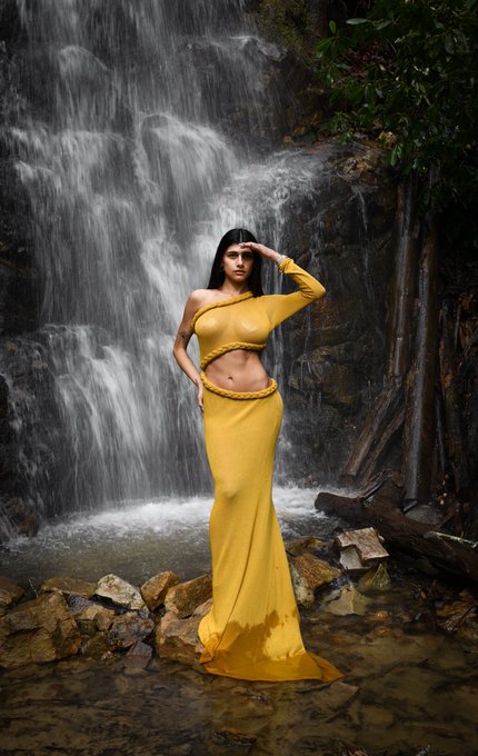 Chased a waterfall at Blackberry Mountain with @bonjwing 📸💛 https://t.co/gobTJ4TJYw