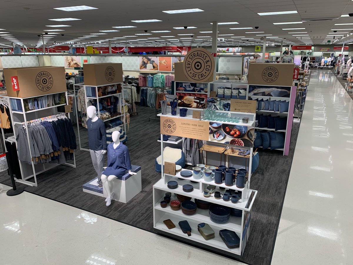 Ashton Cruise tweet media