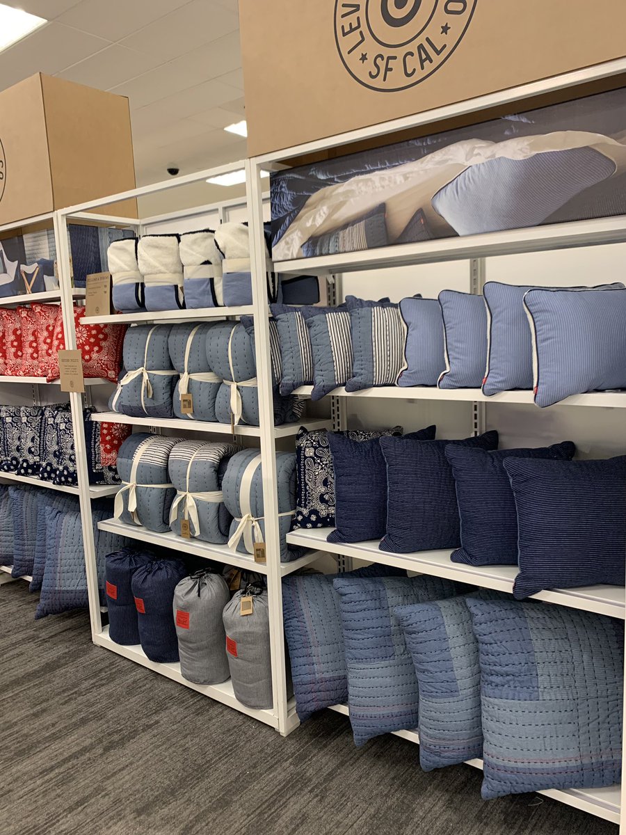 Ashton Cruise tweet media