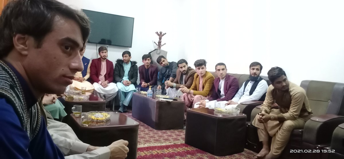 ConvoyVcs's tweet photo. د ویښ کاروان ټولنې غړو د ننګرهار د ولایتي شورا له مخکیني وکیل سره وکتل;
۱۳۹۹/۱۱/۱۰ یکشنبه
د ویښ کاروان ټولنې د رهبرۍ غړو د ننګرهار د ولایتي شورا مخکیني غړي او ولسي زړور مشر زبیح الله زمري سره وکتل.
په یاده کتنه کې د ننګرهار په هر اړخیز ...
https://t.co/kPs5XSV5Pf https://t.co/2VVHmcvJnU