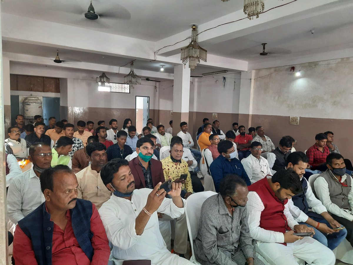 राष्ट्रीय अध्यक्ष अनुपमा सिंह लोधी जी की उपस्थिति में आज भोपाल स्थित लोधी मंगल भवन में राष्ट्रीय लोधी युवा महासभा प्रदेश  पदभार ग्रहण सम्मान समारोह  सम्पन हुआ समस्त नवनियुक्त पदाधिकारियों बधाई शुभकामनाएं
<a href="/anupamanbsr/">Anupama Singh Lodhi</a> <a href="/GulabchandLodhi/">Gulabchand Lodhi</a> <a href="/LuvienaLodh/">Luviena Lodh</a> <a href="/shubhamlodha_/">shubham lodha 🇮🇳</a> <a href="/umeshbhailodhi/">Umesh Bhai Lodhi - उमेश भाई लोधी</a>