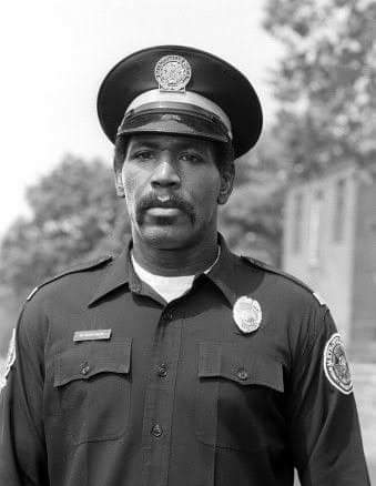 Happy Birthday to the late great actor & football player Bubba Smith. 