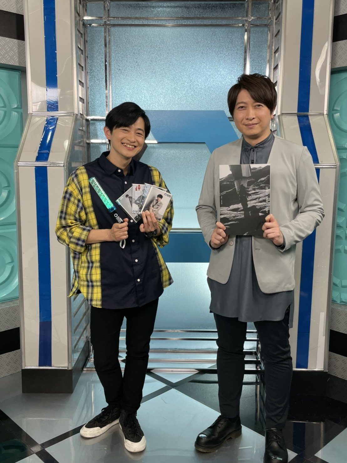小野大輔アーティスト公式 どこでもodyssey ご視聴ありがとうございました Live 21 A Space Odysseyに向けて旅を続けましょう どこでもodyssey 小野大輔 下野紘 もすくん T Co Xvrvvi7vi3 Twitter