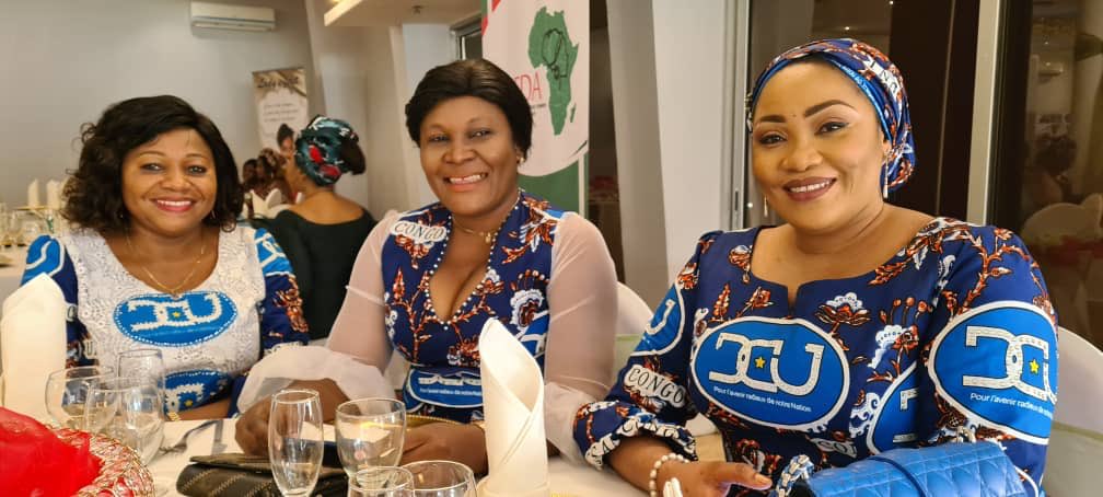 VidiyeTshimanga's tweet photo. La DCU représentée à la Rencontre du Mouvement International des Femmes Dynamiques d'Afrique à Roméo Golf.
Présence remarquée de l'IG Madame Annytha THAMBA, la SeGéA Madame Anifa et la Coordinatrice Nationale ai de la Ligue des Femmes,Madame Magalie DOSY.
Un Peuple,Une Nation. https://t.co/e370fohWRq