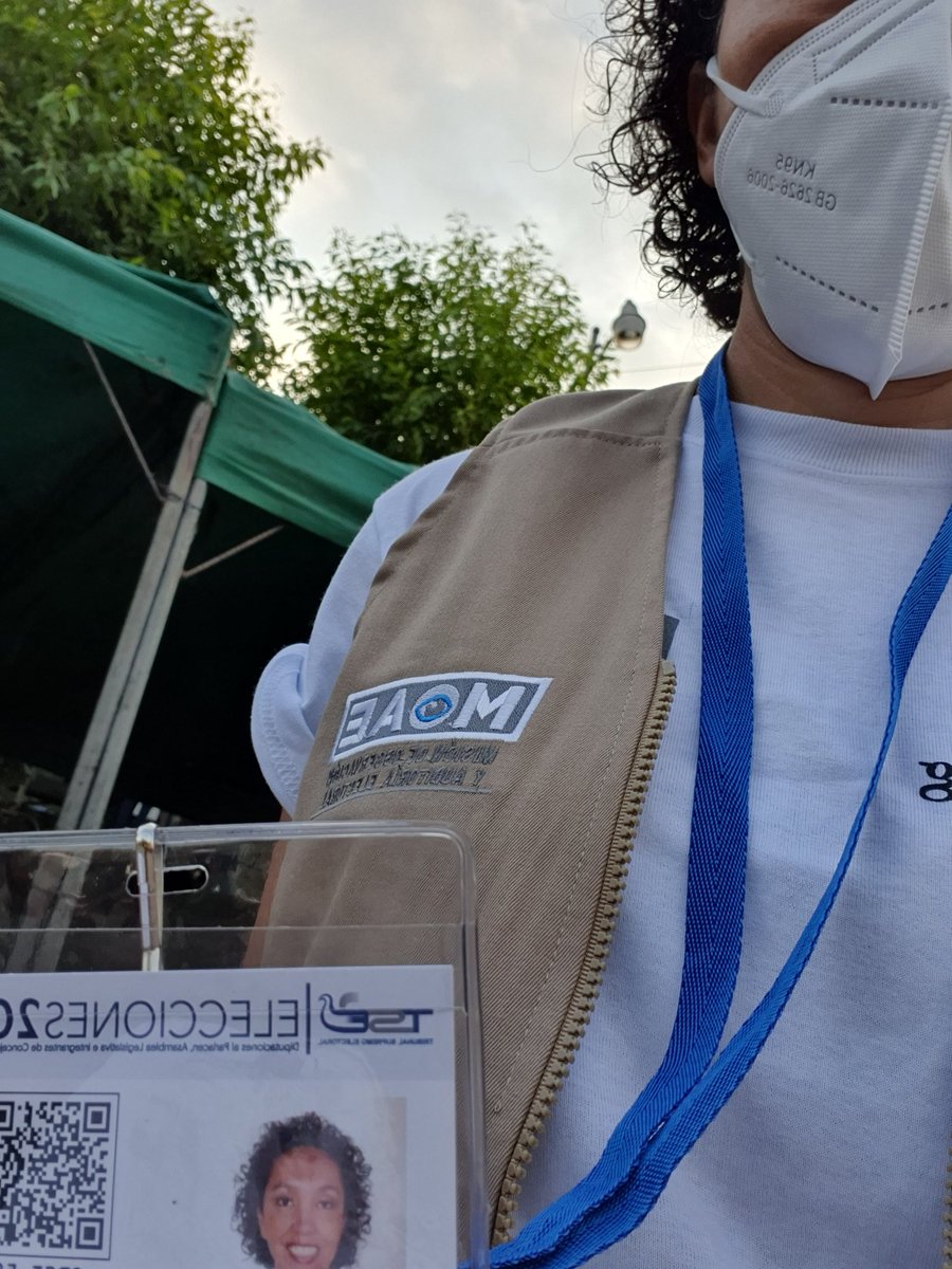 lkellerc's tweet image. Me caló la clase de "Moral y Cívica" 🇸🇻🇸🇻... lástima que ya no la dan