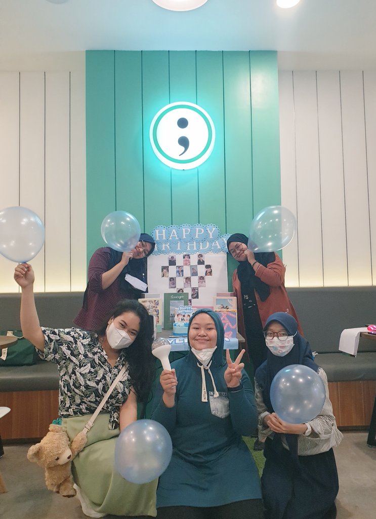 gyubbit_'s tweet photo. Terima kasih untuk hari ini.
Horangheee! Sarangheeee!!!! 🥰💖✨
@Antiaa9 @starzihoon @yulcheew_ @kecheolongan @BloomingKings https://t.co/Q05pshGqcR