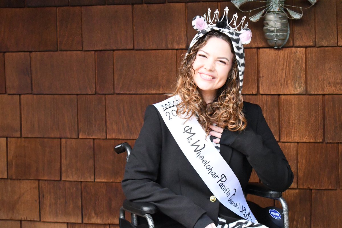MsWheelchairUSA's tweet photo. It’s #RareDiseaseDay! Be sure to visit our Facebook page to read the stories of our contestants with rare diseases #ShowYourStripes #MWUSA #MWPCUSA #MWTXUSA https://t.co/VbgcJgBFfZ