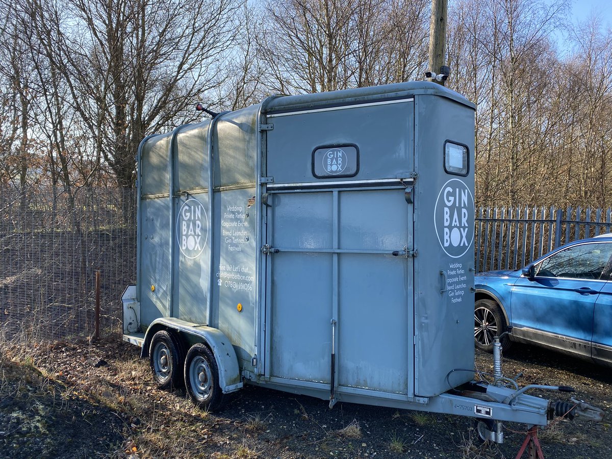 GinBarBox tweet media