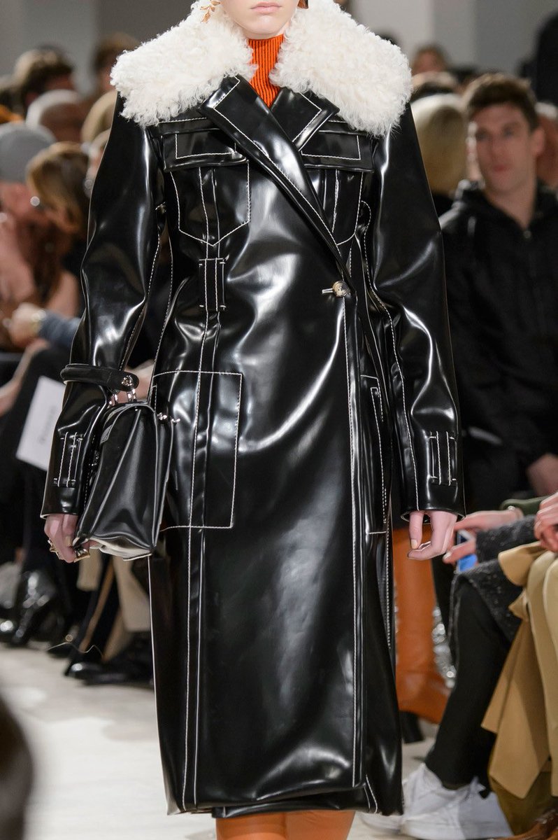 Social_couture_'s tweet photo. Proenza Schouler: F/W RTW 2016📍 https://t.co/J1BOGJnNhW