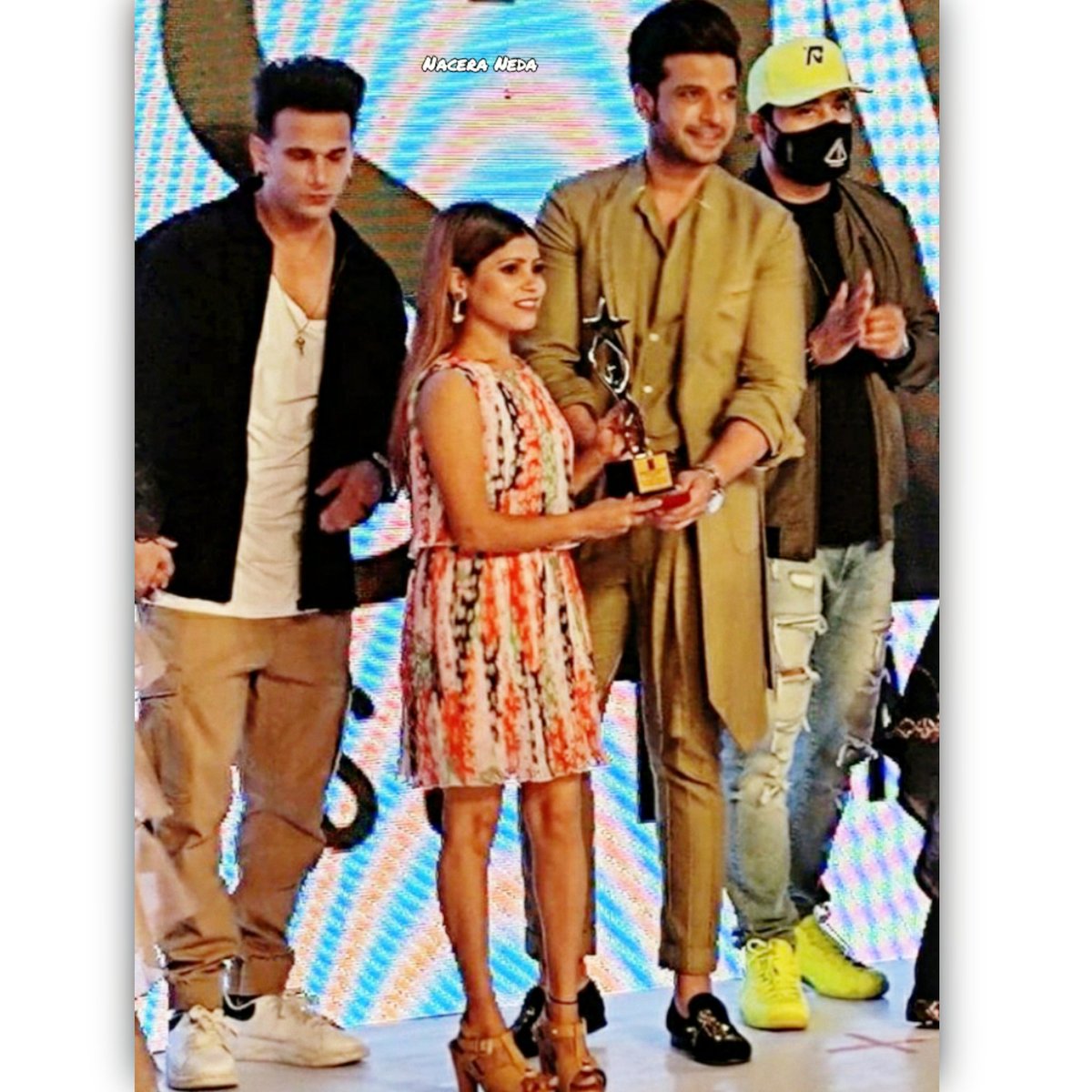 nacera46211425's tweet photo. #IndiaSuperModel
@kkundrra you are the event for me๐ค ๐& my reason to watch this..ur smile is farrrr bright than Alll the lights there #event #KaranKundrra #karankundra
#India #fashion #StylishStar https://t.co/1iGu9gyE2a
