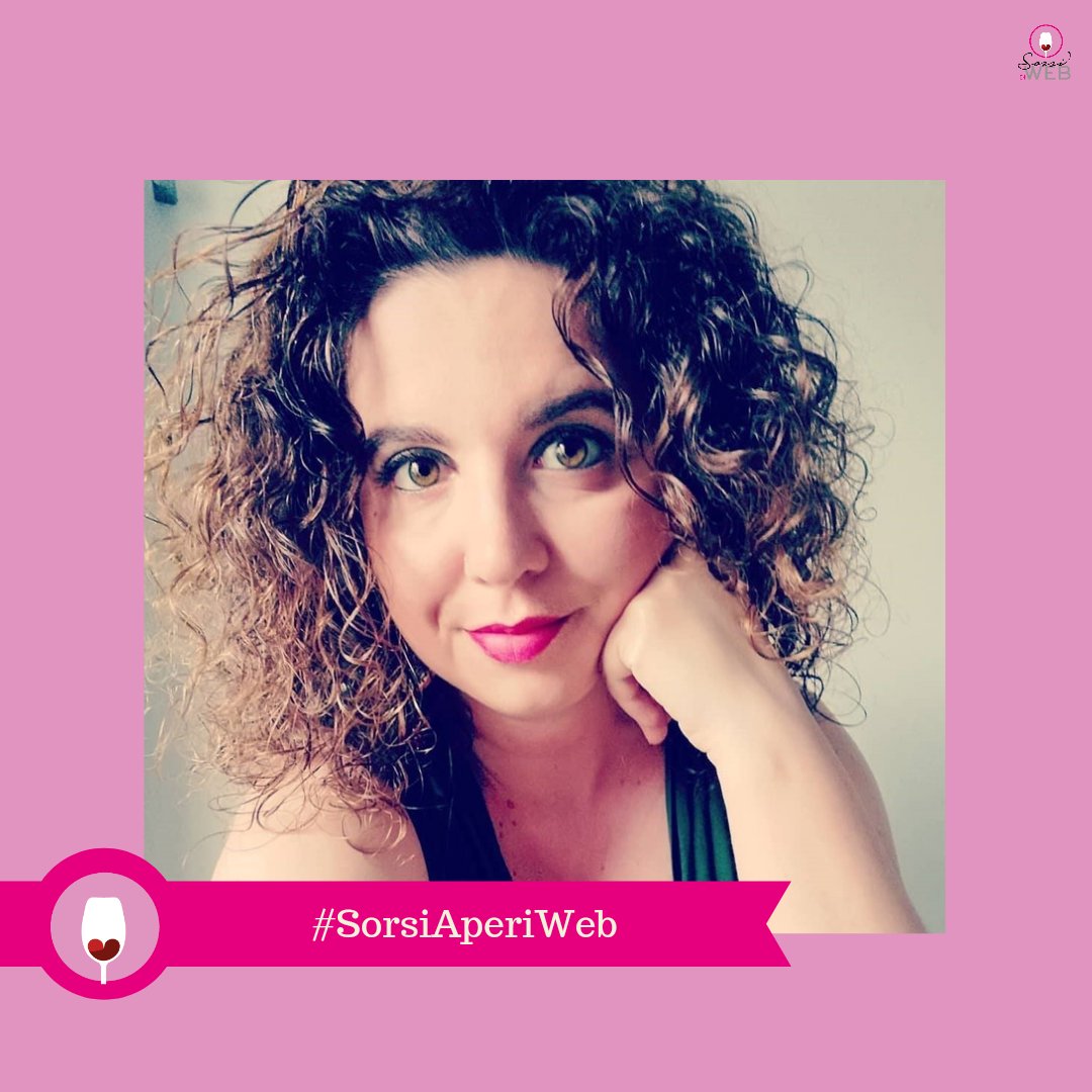 Sorsi di ispirazione al #SorsiAperiWeb Women’s Day 🥂 
Ti presentiamo una nuova ospite del nostro evento digitale di lunedì 8 marzo. Alessandra Zarzana, Social media e community manager. 
Con Alessandra parleremo di community management, social media e strategia. 📌🧲🗓️