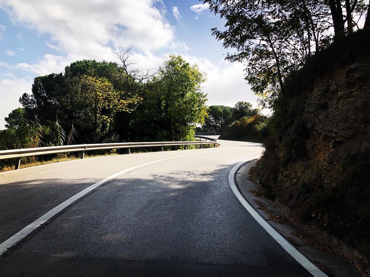 portsnbicicleta's tweet photo. 🚵🏼 Coll de Mata / La Guixera (505 m) per #capellades #anoia 🚵🏻‍♀️📃: 5,8 km al 4,4% (10% màx); 255 m desnivell https://t.co/Fv98Ig6zCq #portsenbicicleta #cicloturisme #colldemata #laguixera @rodorocs https://t.co/tVfDGx17jH