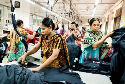 juststyle's tweet image. Poor retailer purchasing practices weigh on factory workers #Apparel #BetterBuying #PurchasingPractices buff.ly/37Q6YRM