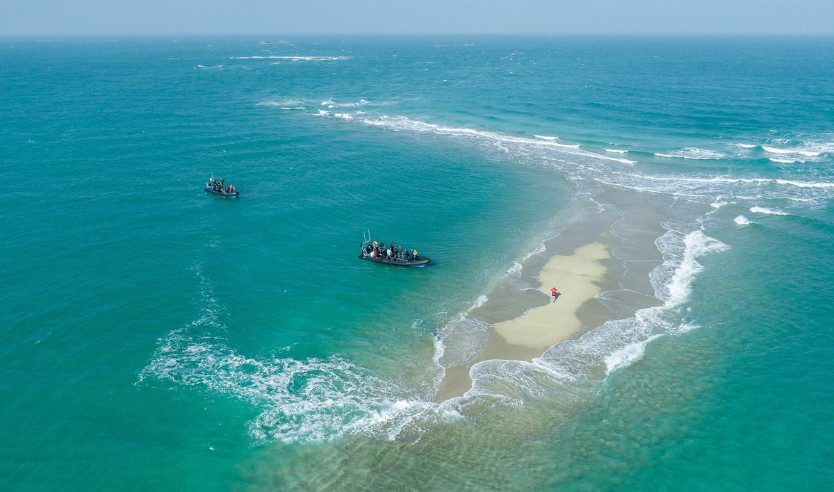 BamPerspectives's tweet photo. Delighted to support the heroic effort of @JRFCAthletic today as they smashed out 2 marathons in the soft sand of Les Minquiers sandbars!!
They’ve currently raised £6k for @FojoJersey and they’d love to add to it! 
So please go sponsor them, they deserve!! https://t.co/oVbh60VKee