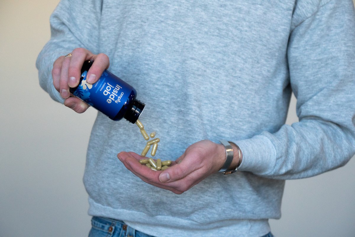 AmplyBlends's tweet photo. Needing some help with digestive issues? Here are a few tips to help give you that little extra nudge 😉

- Stay Hydrated 💦
- Don't Stress-Out 😖
- Eat More Fiber 🍞
- Exercise Daily 🏃‍♀️ 

Try "Inside Job' for a natural assist to suppo... #DetoxSunday #amply #amplifyme #ampitup https://t.co/QUfzqq6d7n