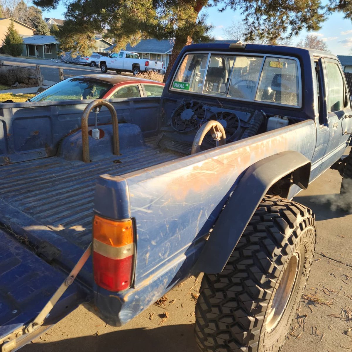 UntamedOctane's tweet photo. A couple shots of the v8 swapped Toyota pickup radiator and shock hoop setup. This truck doesn't get posted enough, but we'll get on it!
#toyota #pickup #crawler #offroad #wheeling #4x4 #v8 #1tons #d60 #nittotires #4runner #procomp #np205 #t18 #ford #351w #f250 #dodge #2500 #1ton https://t.co/rYBdUNdlq0