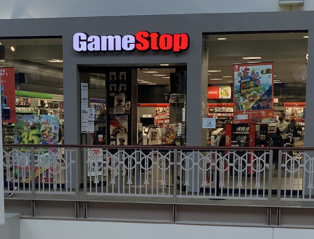 GetPromoBot's tweet image. We feel bad for our friends at @GameStop. Looks lonely over there. Put your brand on a mobile game at Promobot instead! #reddit #robinhood