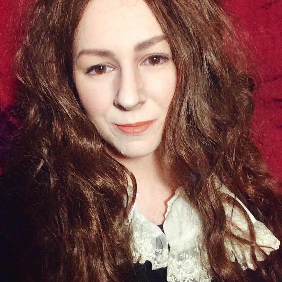 lestaestheticos's tweet photo. #AgnesNutter #AgnesNutterCosplay #GoodOmens #GoodOmensCosplay #Cosplay #Cosplayer https://t.co/oH4OIDjeHg