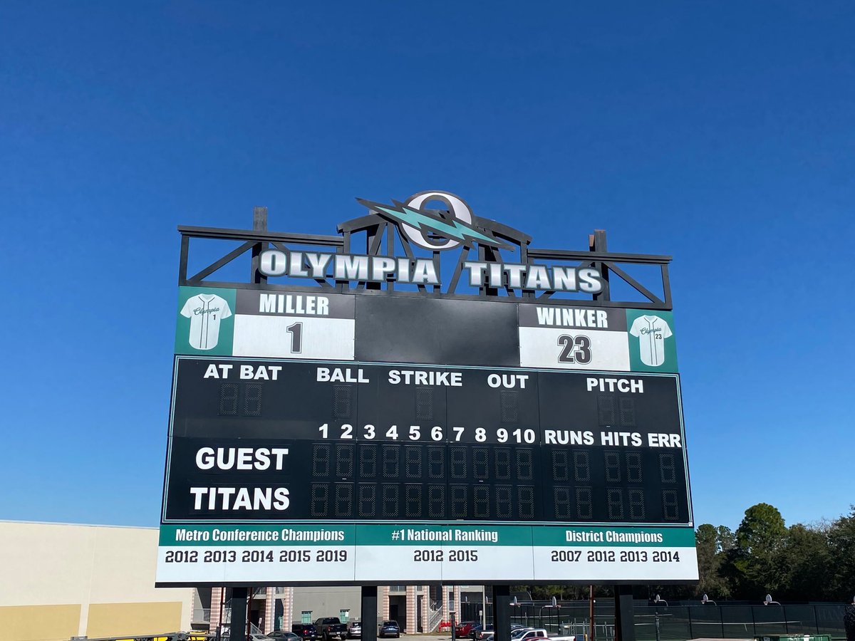 AllStarSign's tweet image. Happy to have helped Olympia Titans Baseball raise money and see their new board go up!